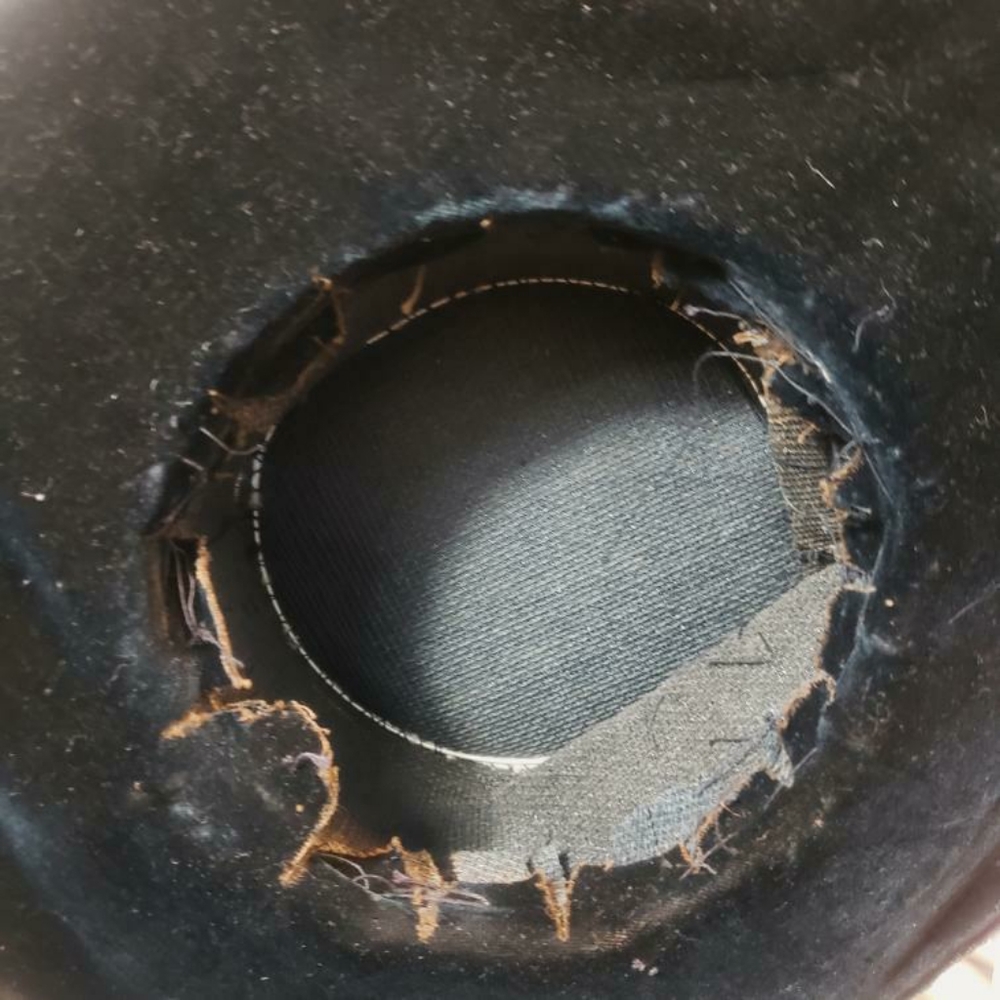 Antique Victorian 1890s hat with ostrich feathers. - Picture 7 of 7